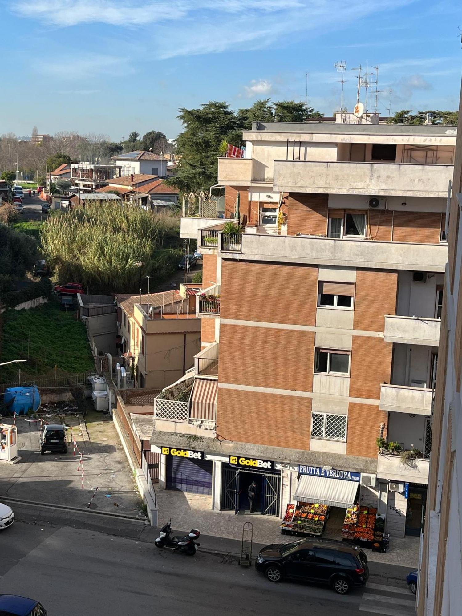 Smart Home Tiburtina Рим Екстериор снимка